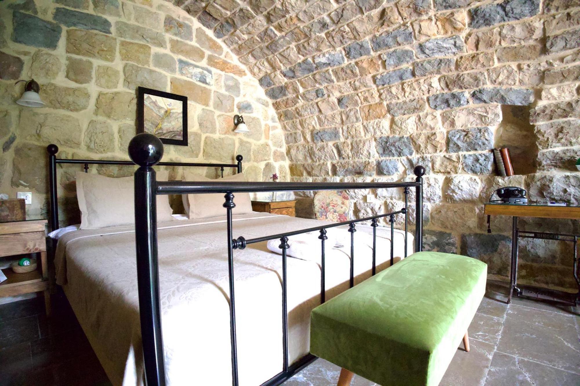 Stone Cellars Guest house